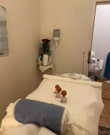 Masseuse professionnelle également RASAGE CORPS NEUCHÂTEL